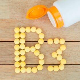 vitamin b3 có làm trắng da không